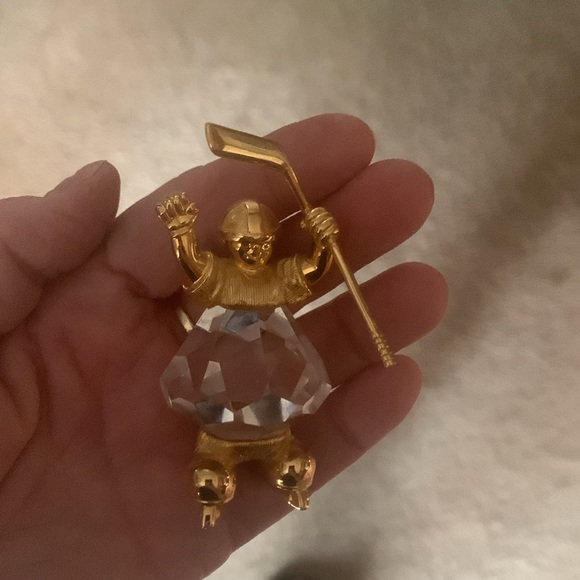 Swarovski Trimlite Crystal - Strass Giftware - Hockey Player - No Box - Rare - Picture 2 of 4